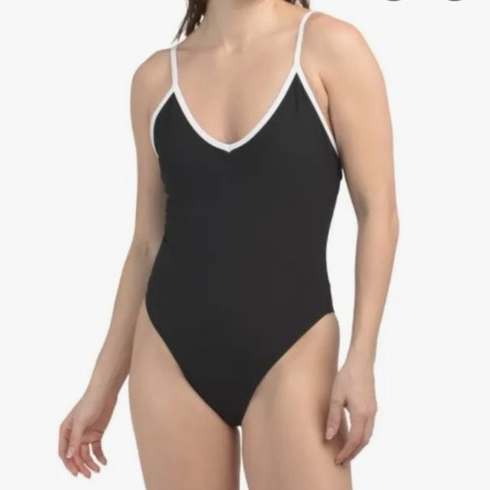 Wilo The Label Contrast One Piece Swimsuit